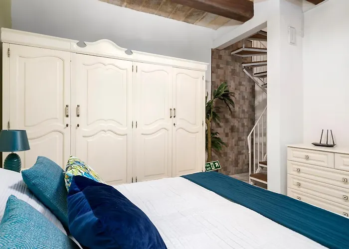 Chic, Stylish 1 Bedroom Maisonette - Close To Valletta